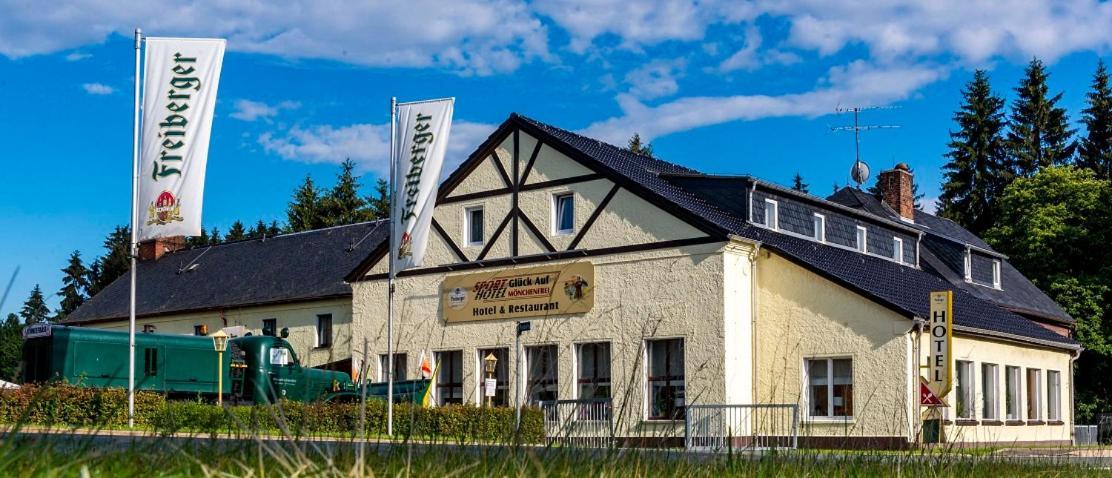 Sporthotel Glueck Auf Moenchenfrei Бранд-Эрбисдорф Экстерьер фото